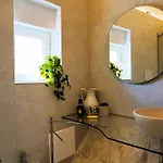 Гостевой дом Palazzo Sozzi Luxury - Antico Splendore Nel Cuore Di