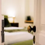 Palazzo Sozzi Luxury - Antico Splendore Nel Cuore Di 3* Остуни