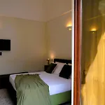 Palazzo Sozzi Luxury - Antico Splendore Nel Cuore Di Гостевой дом Остуни