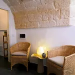 Palazzo Sozzi Luxury - Antico Splendore Nel Cuore Di Гостевой дом Остуни