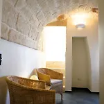Palazzo Sozzi Luxury - Antico Splendore Nel Cuore Di Остуни