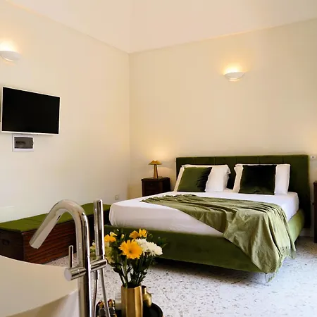 Palazzo Sozzi Luxury - Antico Splendore Nel Cuore Di Pensionat Ostuni