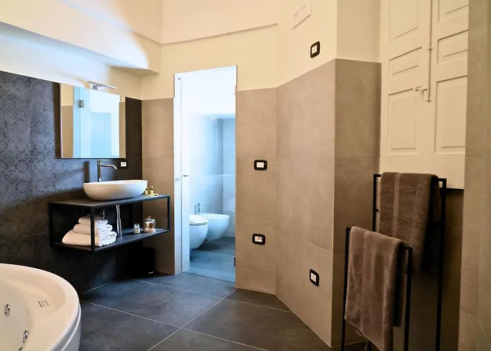 Palazzo Sozzi Luxury - Antico Splendore Nel Cuore Di 招待所 3*