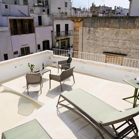 Gasthuis Palazzo Sozzi Luxury - Antico Splendore Nel Cuore Di Ostuni