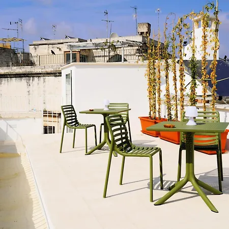 Affittacamere Palazzo Sozzi Luxury - Antico Splendore Nel Cuore Di 3*