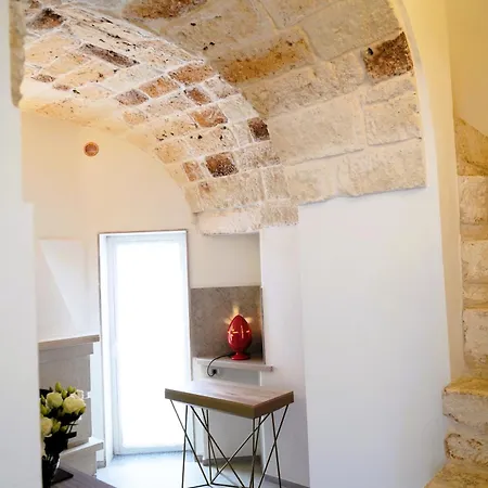 Palazzo Sozzi Luxury - Antico Splendore Nel Cuore Di 3* Ostuni