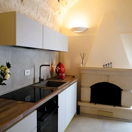 Palazzo Sozzi Luxury - Antico Splendore Nel Cuore Di 3* Ostuni