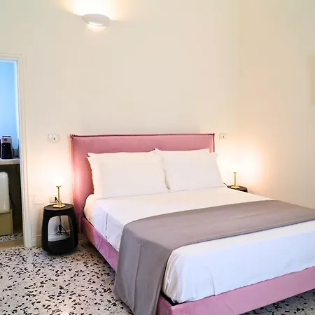 Palazzo Sozzi Luxury - Antico Splendore Nel Cuore Di 3* Ostuni