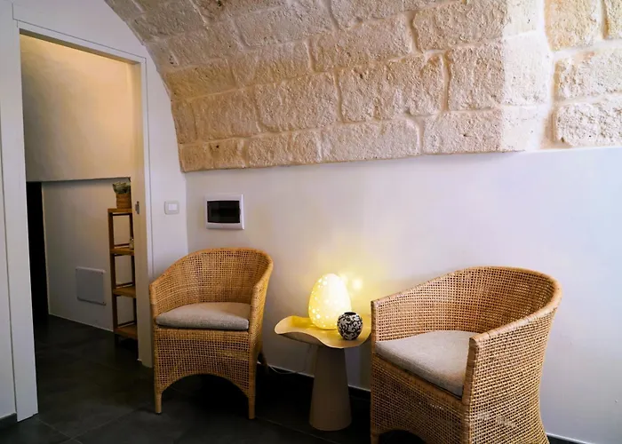 Palazzo Sozzi Luxury - Antico Splendore Nel Cuore Di Guest house Ostuni